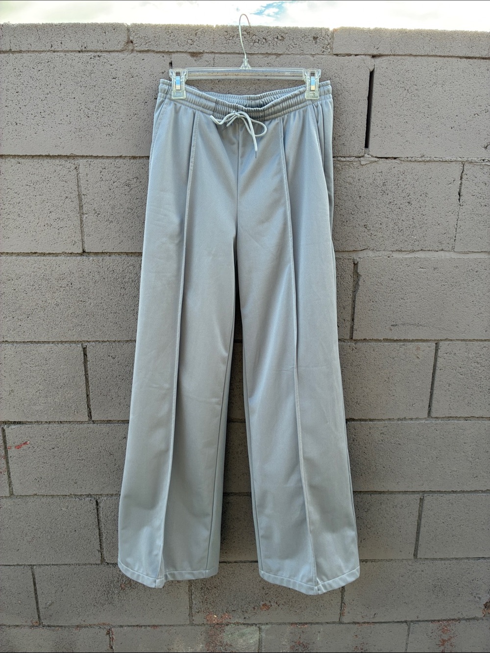 Women's Light Gray Wide-Leg Drawstring Track Pants